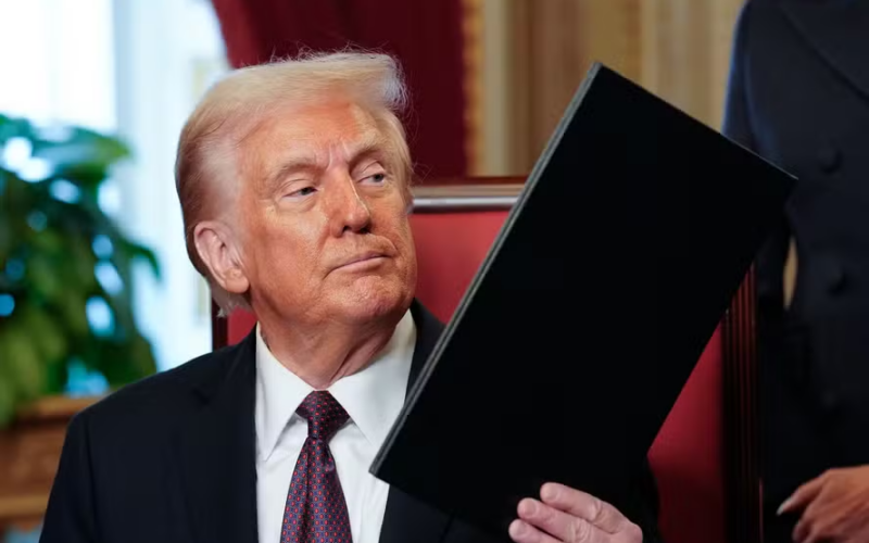 Tarifaço de 50% ao Brasil: A estratégia de Trump que pode mudar tudo para sua empresa!