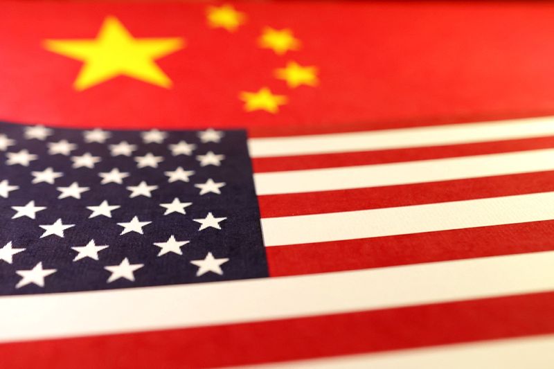 Tarifas dos EUA sobre a China: Como a Liga de Juros no Brasil Pode Impactar Seu Bolso!
