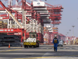 Tarifas Estratosféricas: Como a Guerra Comercial EUA-China Pode Impactar Sua Vida e a Economia Global!