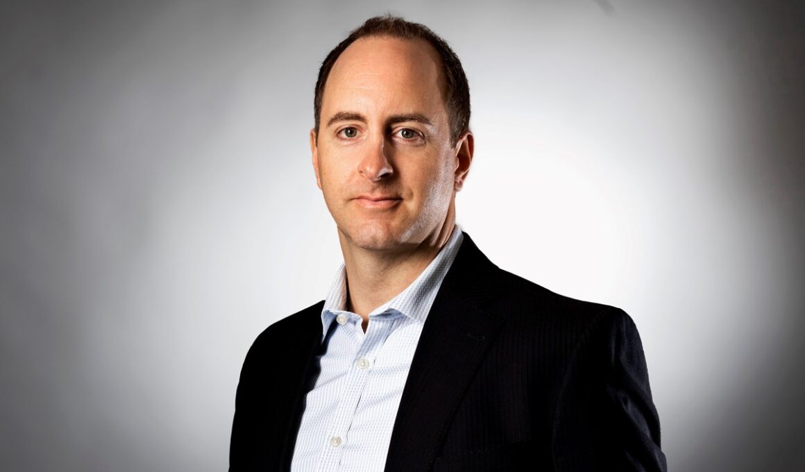 Transformando o Futuro: Como o Novo VP Global Service da Netstal Promete Revolucionar o Atendimento ao Cliente