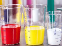 Transforme Seus Produtos: A Revolução dos Corantes Líquidos para Poliolefinas e Estirênicos!