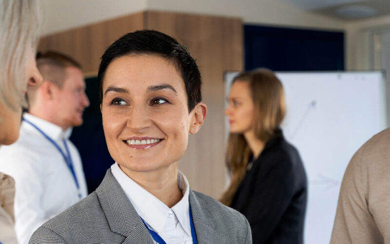 Transforme Sua Experiência em Feiras de Negócios: 10 Truques que Vão Impulsionar Seus Resultados!