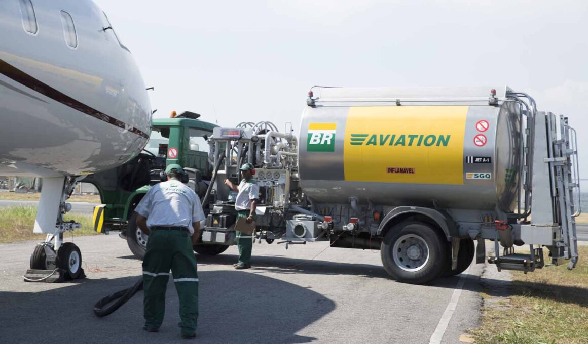 Vibra Revoluciona o Transporte no Aeroporto de Guarulhos com Diesel HVO: Sustentabilidade e Eficiência em Alta!
